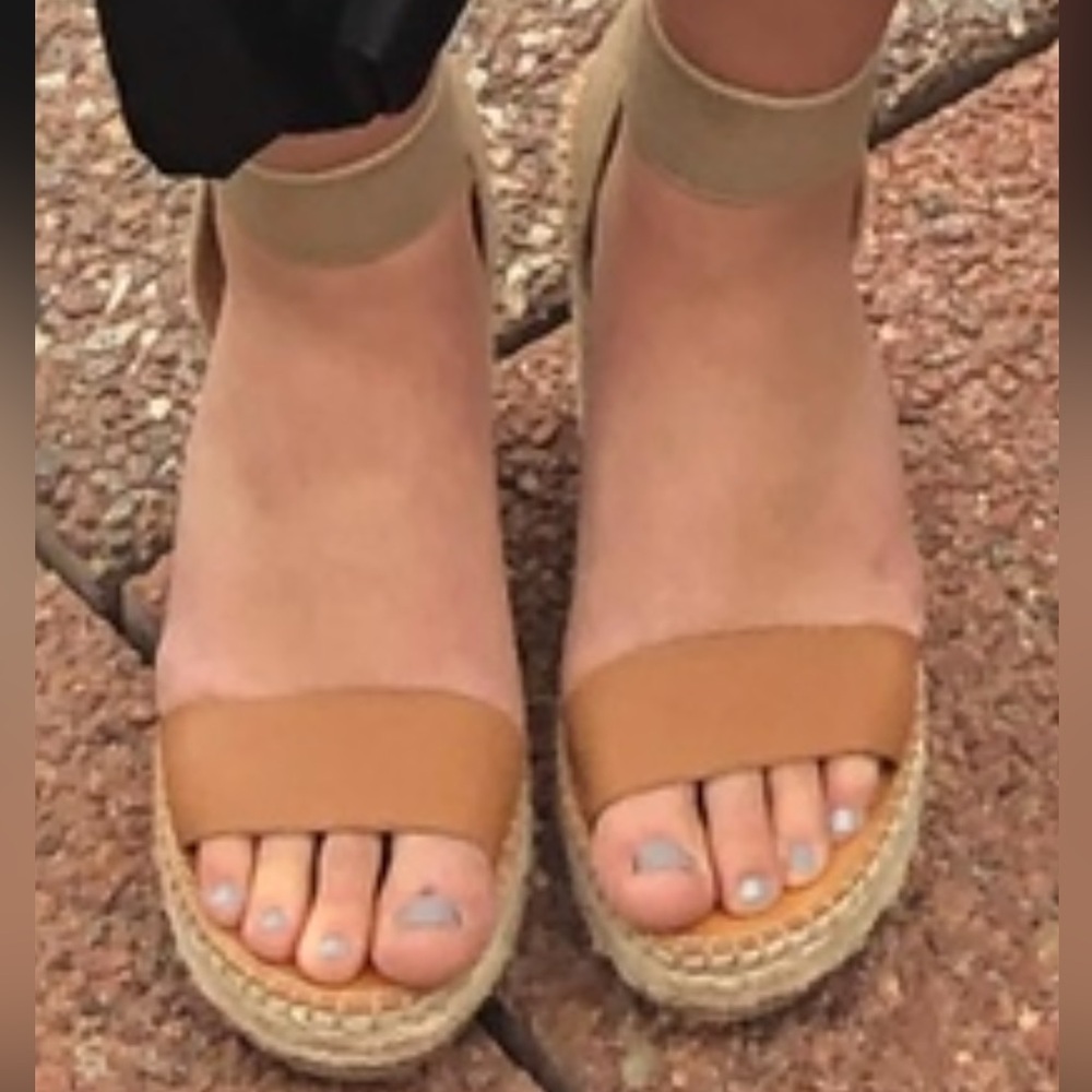 Espadrille wedges